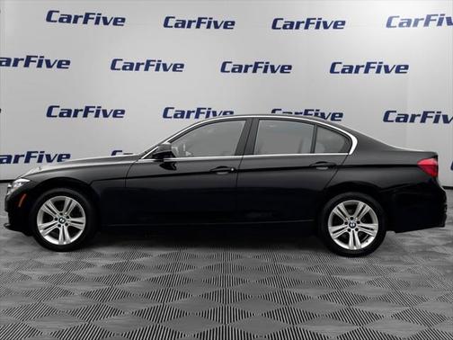 2018 BMW 330 i xDrive