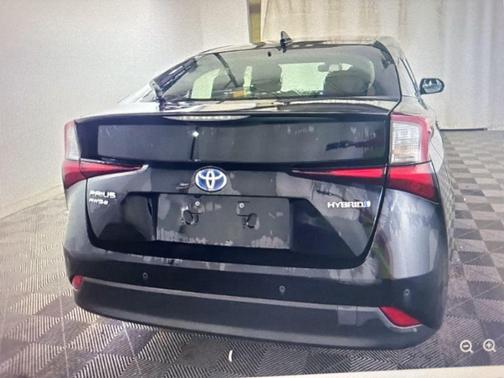2019 Toyota Prius LE