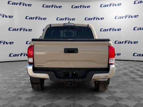 2017 Toyota Tacoma SR5