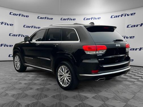 2018 Jeep Grand Cherokee Summit