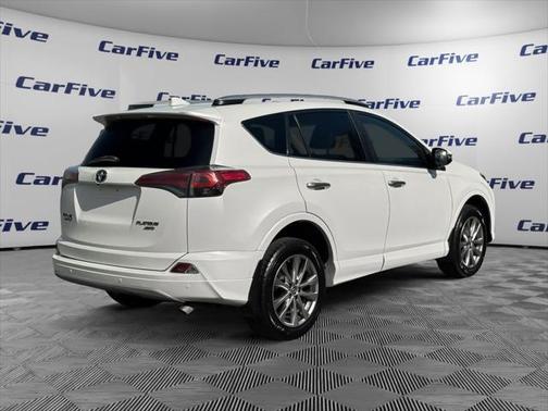 2017 Toyota RAV4 Platinum