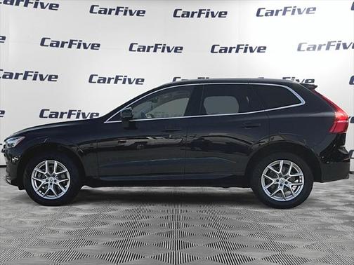 2021 Volvo XC60 T5 Momentum