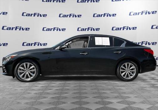 2015 INFINITI Q50 Base
