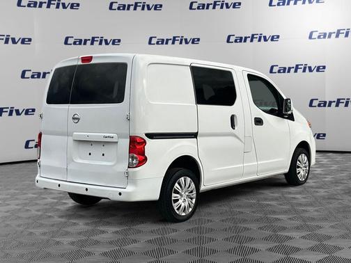 2017 Nissan NV200 SV