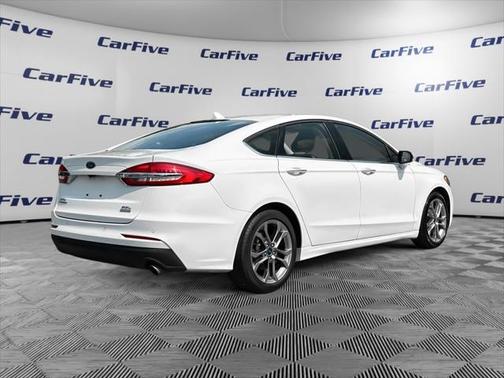 2020 Ford Fusion SEL