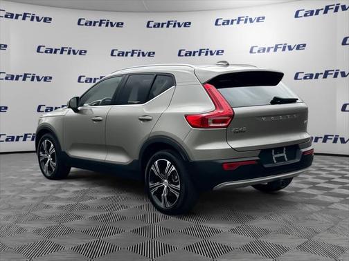 2021 Volvo XC40 T5 Inscription