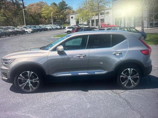 2021 Volvo XC40 T5 Inscription