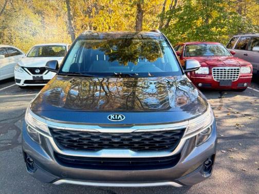 2021 Kia Seltos S