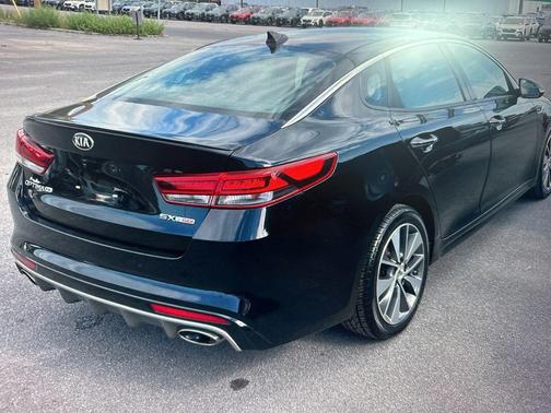 2016 Kia Optima SX Turbo