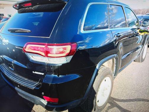 2020 Jeep Grand Cherokee Laredo