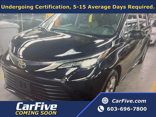 2024 Toyota Sienna LE