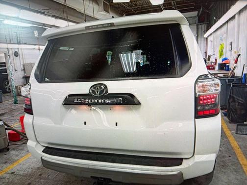 2024 Toyota 4Runner TRD Off Road