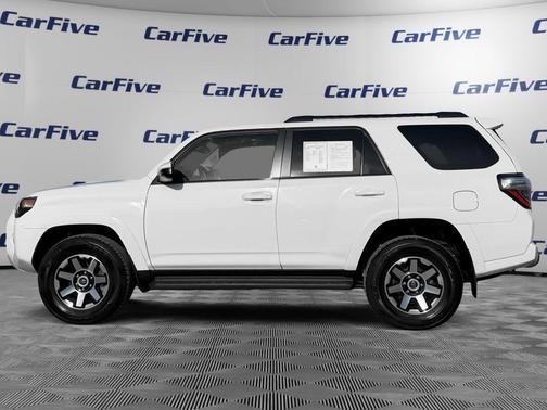 2024 Toyota 4Runner TRD Off Road