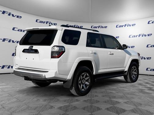 2024 Toyota 4Runner TRD Off Road