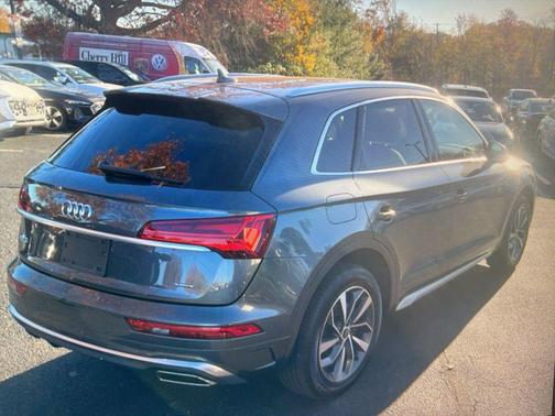 2022 Audi Q5 45 S line Premium Plus