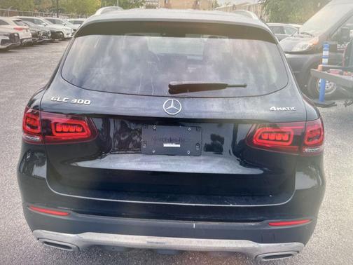 2021 Mercedes-Benz GLC 300 4MATIC