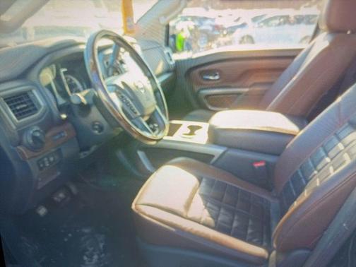 2018 Nissan Titan Platinum Reserve