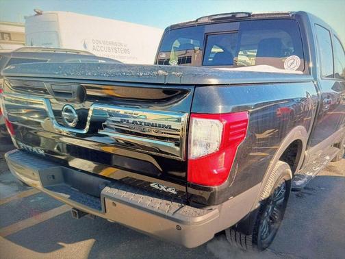 2018 Nissan Titan Platinum Reserve