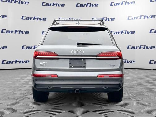 2020 Audi Q7 55 Premium Plus