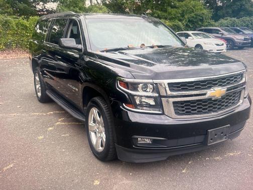 2019 Chevrolet Suburban LT