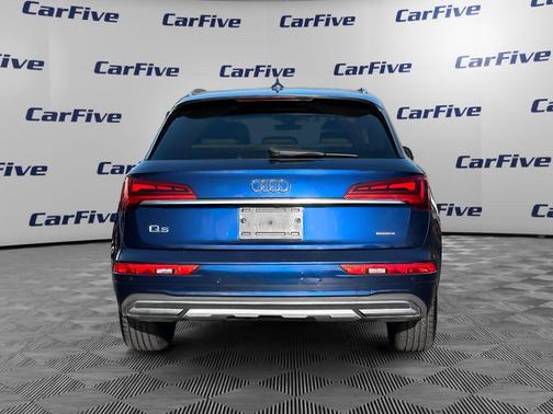 2021 Audi Q5 45 Premium Plus