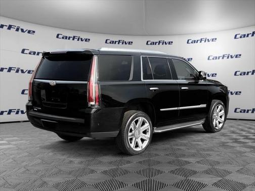 2018 Cadillac Escalade Luxury