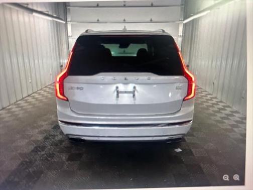 2021 Volvo XC90 Recharge Plug-In Hybrid T8 Inscription 6 Passenger