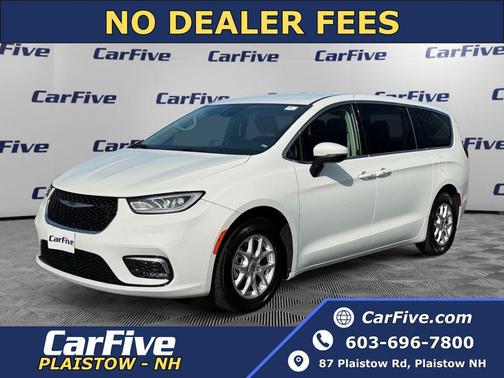 Bright White Clearcoat 2023 Chrysler Pacifica Touring L