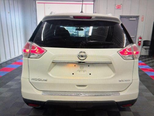 2015 Nissan Rogue SV