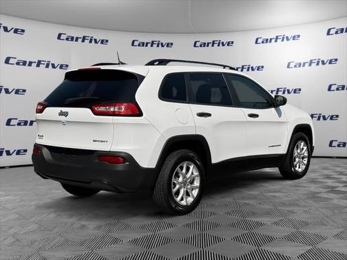 2016 Jeep Cherokee Sport
