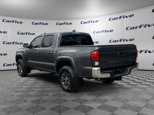 2022 Toyota Tacoma SR5