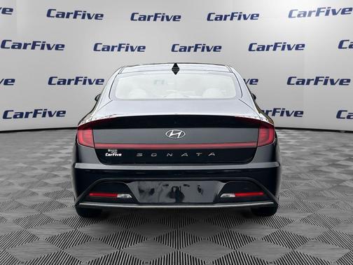 2022 Hyundai SONATA SE