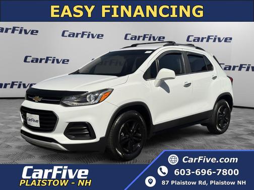 Summit White 2017 Chevrolet Trax LT