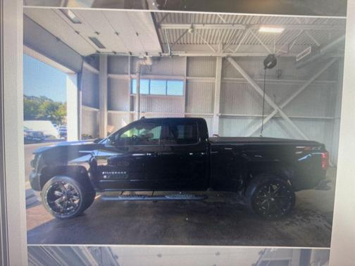 2018 Chevrolet Silverado 1500 2LT