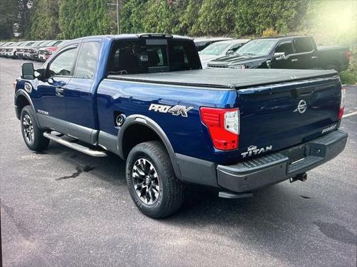 2017 Nissan Titan PRO-4X