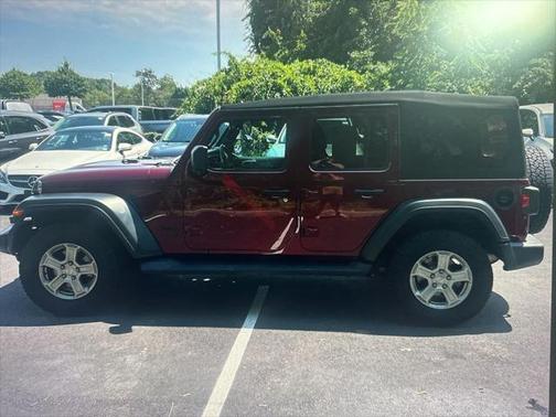 2022 Jeep Wrangler Unlimited Sport