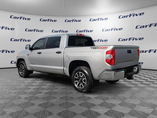 2016 Toyota Tundra SR5