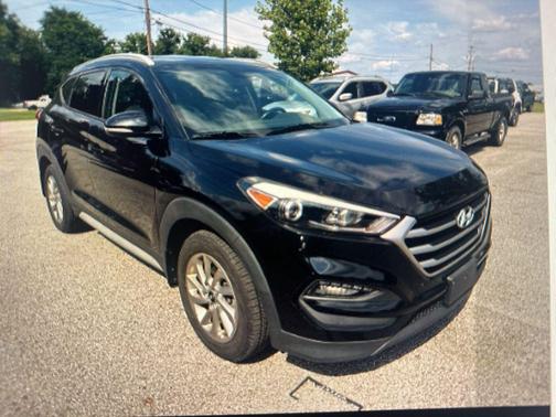 2017 Hyundai TUCSON SE Plus