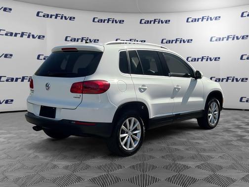 2017 Volkswagen Tiguan 2.0T Wolfsburg Edition