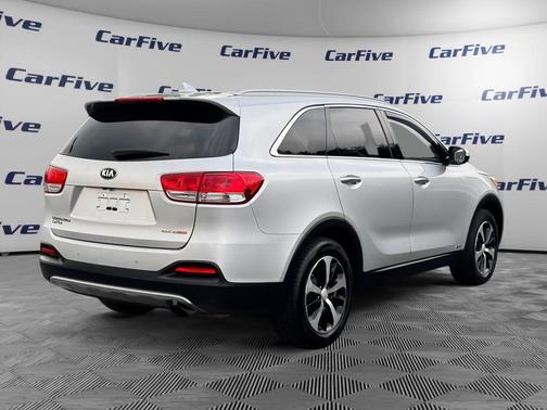 2017 Kia Sorento EX