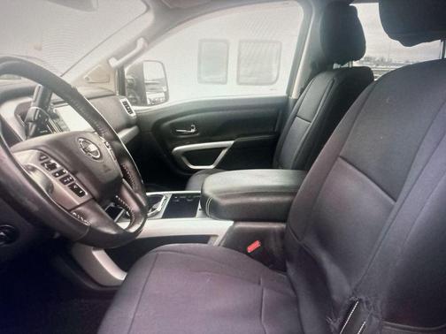 2018 Nissan Titan PRO-4X