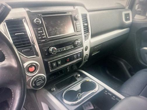 2018 Nissan Titan PRO-4X