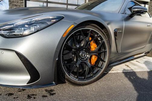 2025 Mercedes-Benz AMG GT 63 Base