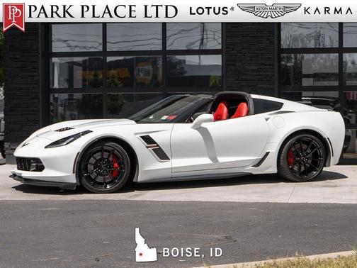 Arctic White 2019 Chevrolet Corvette Grand Sport