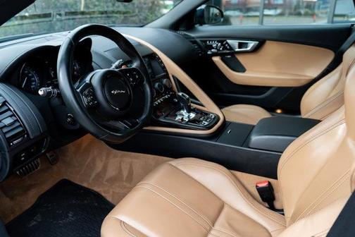 2015 Jaguar F-TYPE V8 S