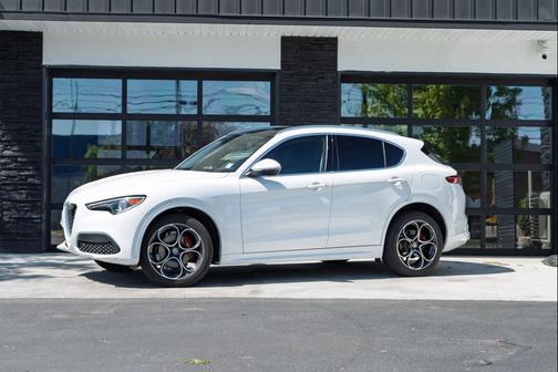 Alfa White 2020 Alfa Romeo Stelvio Ti