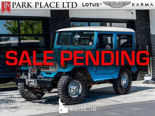Sky Blue 1976 Toyota Land Cruiser Base