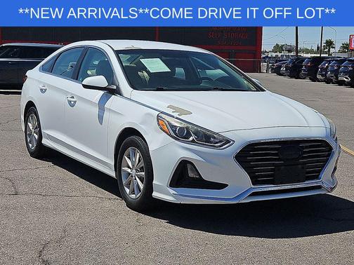 Quartz White Pearl 2018 Hyundai SONATA SE