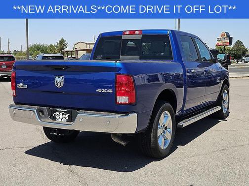 Blue Streak Pearlcoat 2018 RAM 1500 Big Horn