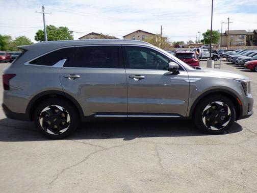 Volcanic Sand 2026 Kia Sorento Hybrid EX